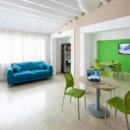 Dragos Del Norte Apartamento *